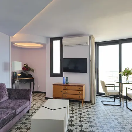 Special Sky - Sea & Mountain Views- Center Apartment